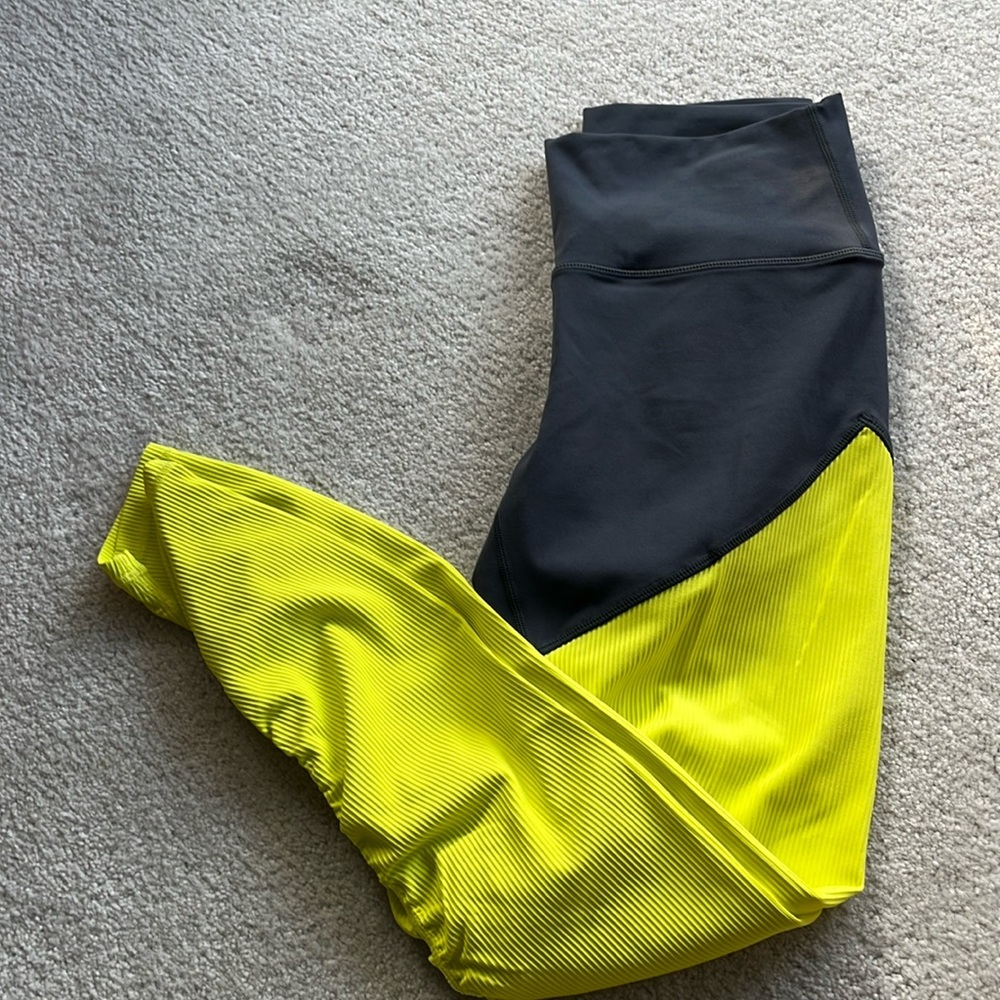 Zyia active leggings